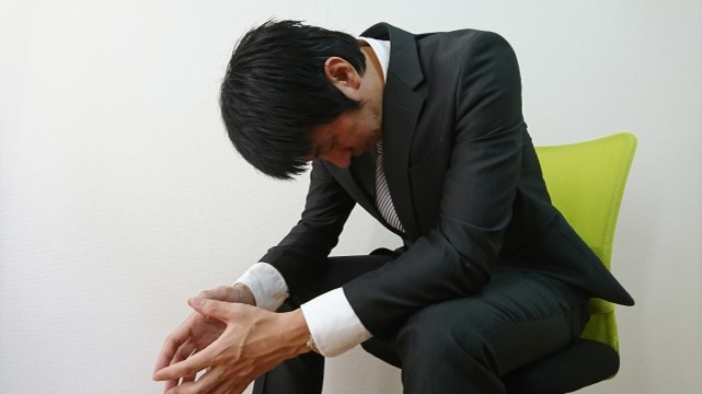 同窓会に行きたくない 気まずい理由10選 30代 40代 50代の苦悩 ふまブログ